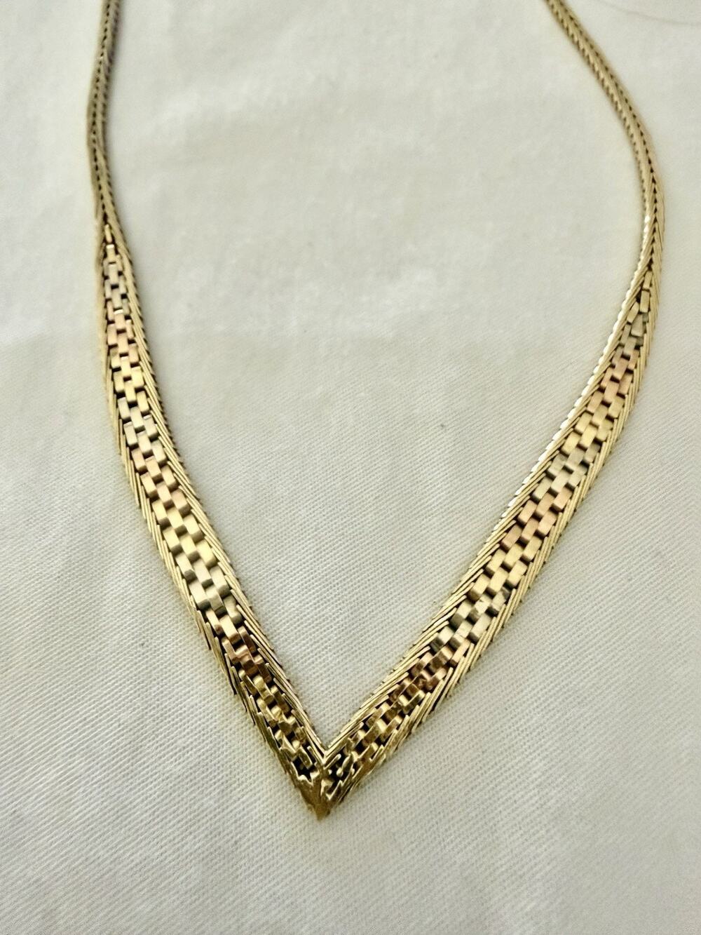 OMEGA 14K Gold Tri-Color V-Shaped Herringbone Necklace 16 1/4” Long 15 G
